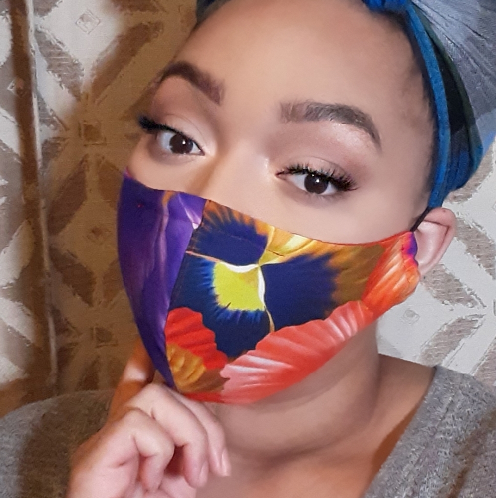 Face Mask with Filter Pocket